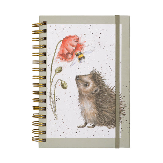 Wrendale Designs Spiralgebundenes Notizbuch Igel A5 "Hedgehog busy as a Bee Green"