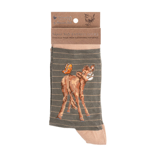 Wrendale Designs Frauensocken Kalb "Cow Sock Flutterly Fabulous" Gr. 37-42
